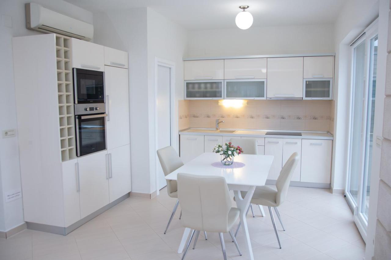 Apartment Sarkic 1 Novalja Luaran gambar